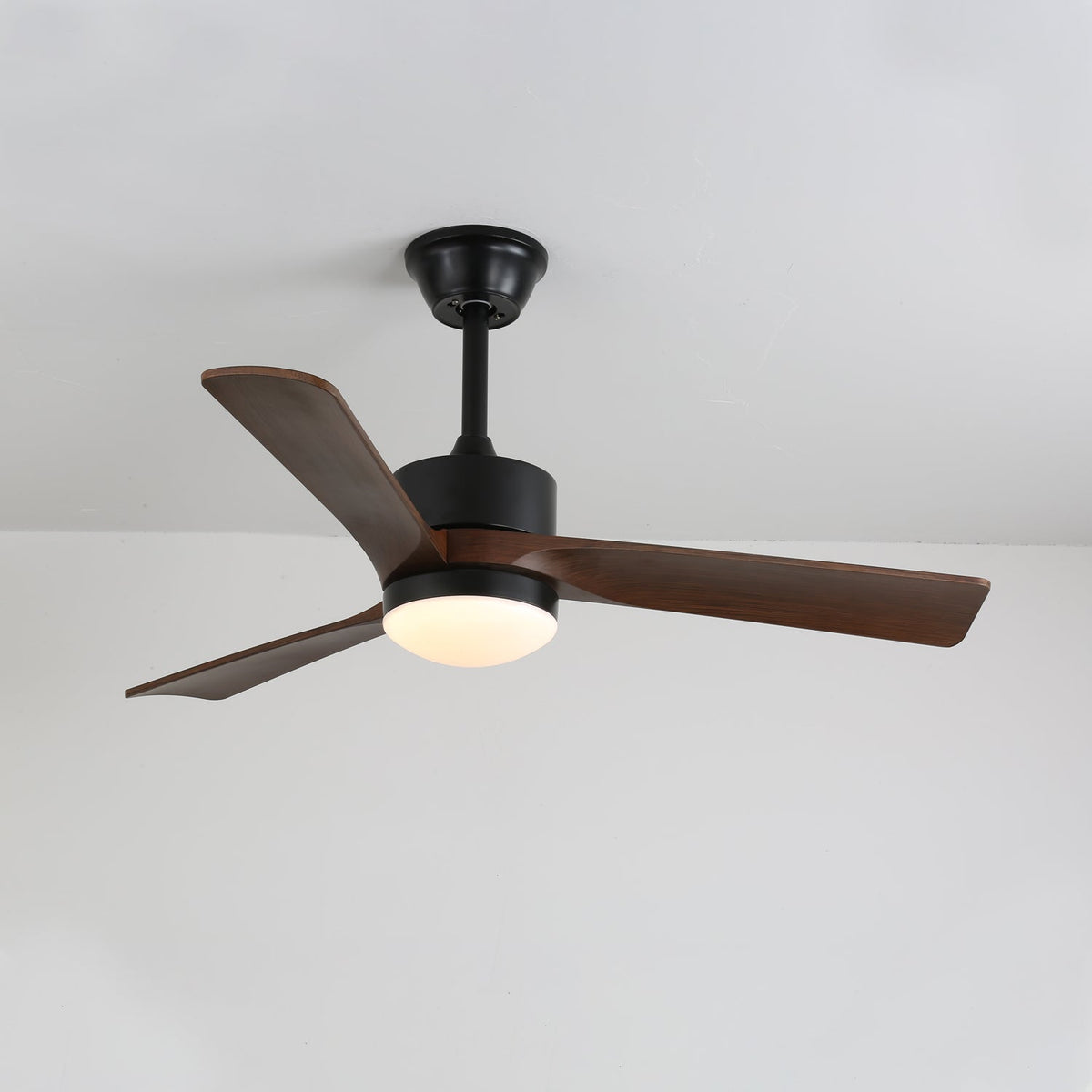 Averso Ceiling Fan Light with LED and Remote Control