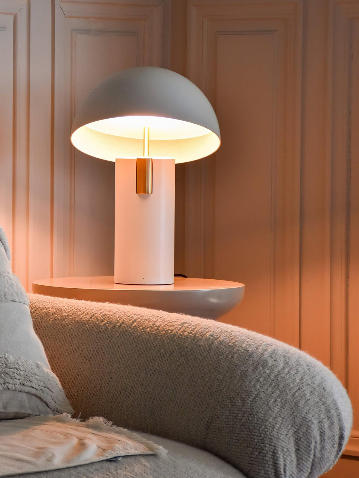 avo-table-lamp