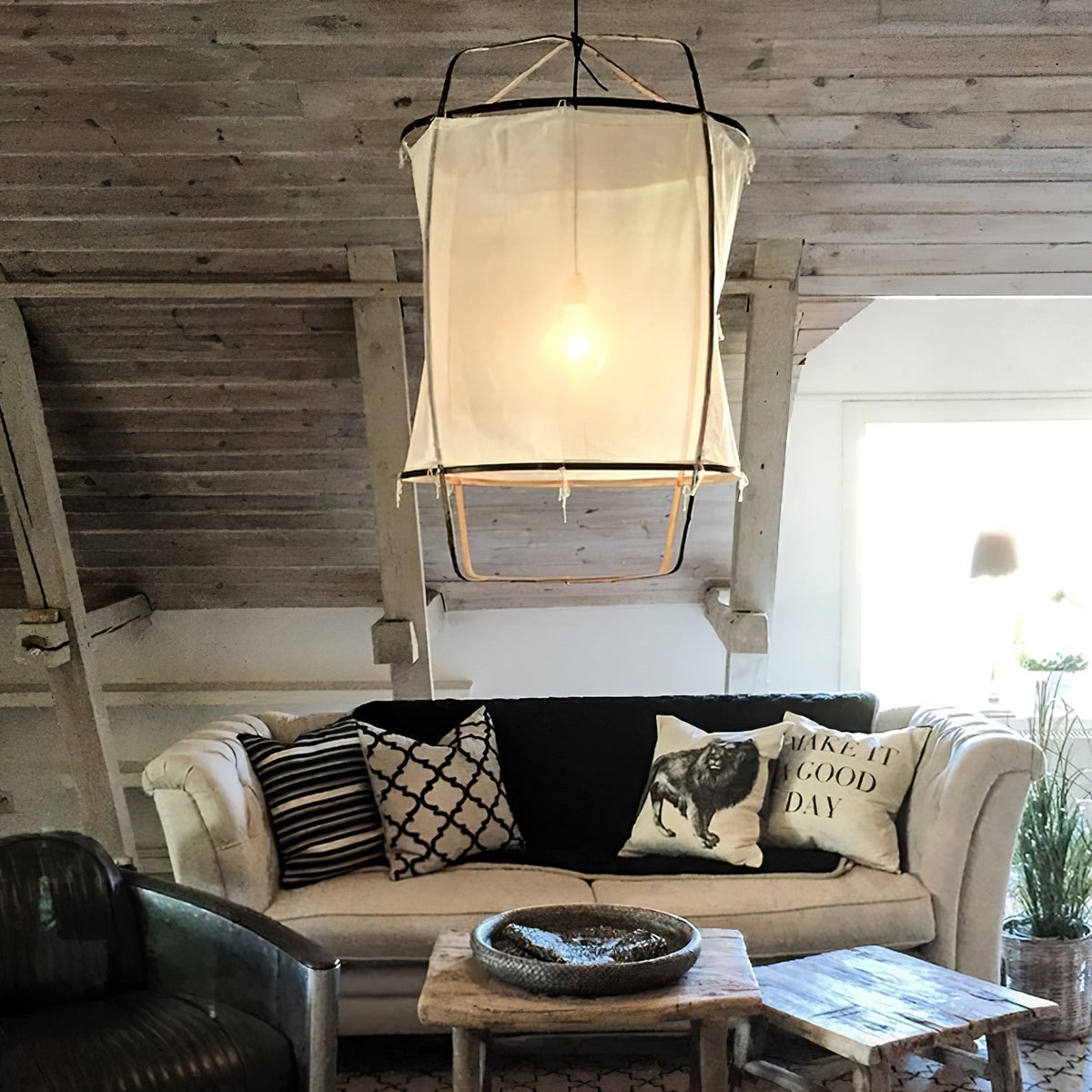 Ay Illuminate Pendant Light