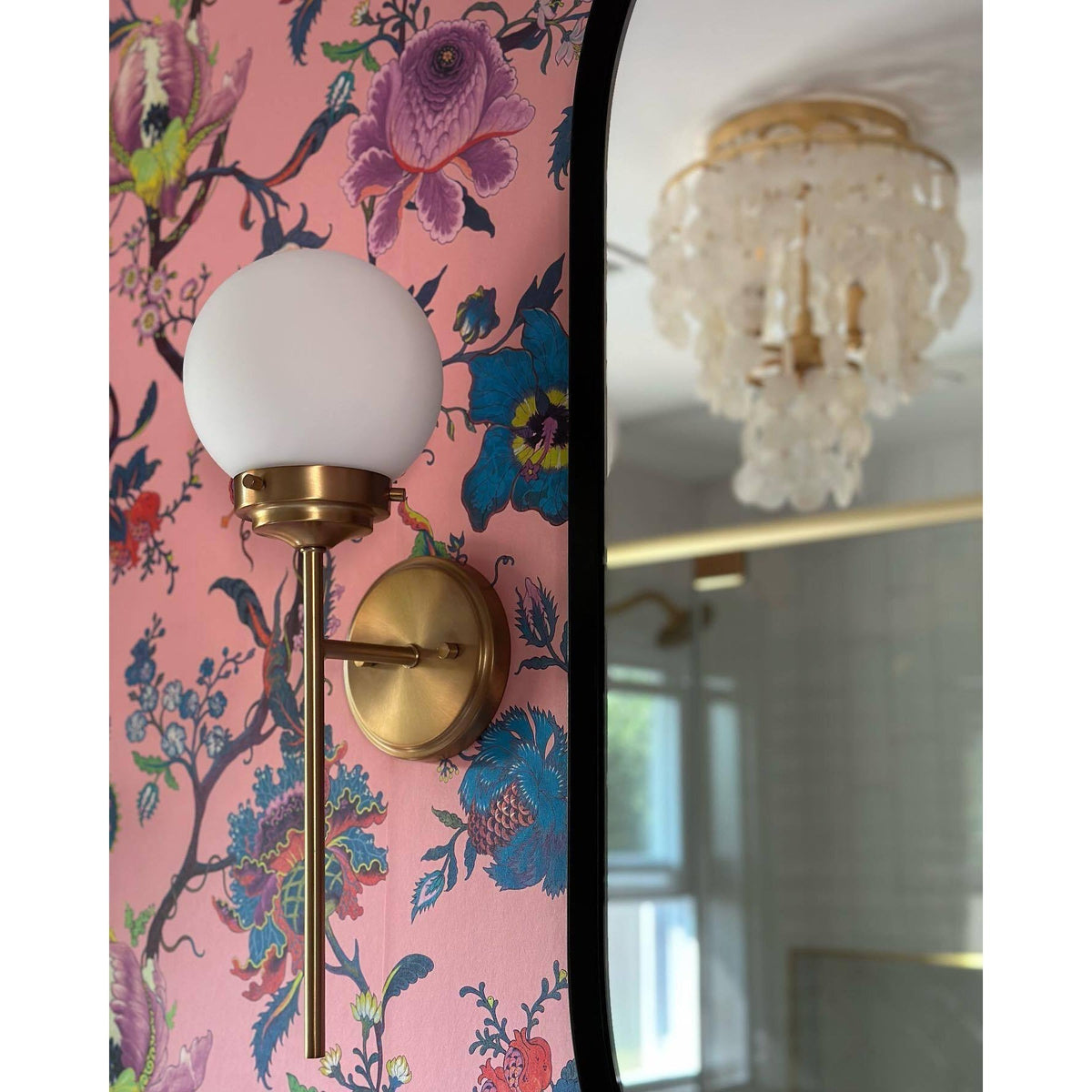 Ayva Glass Wall Lamp
