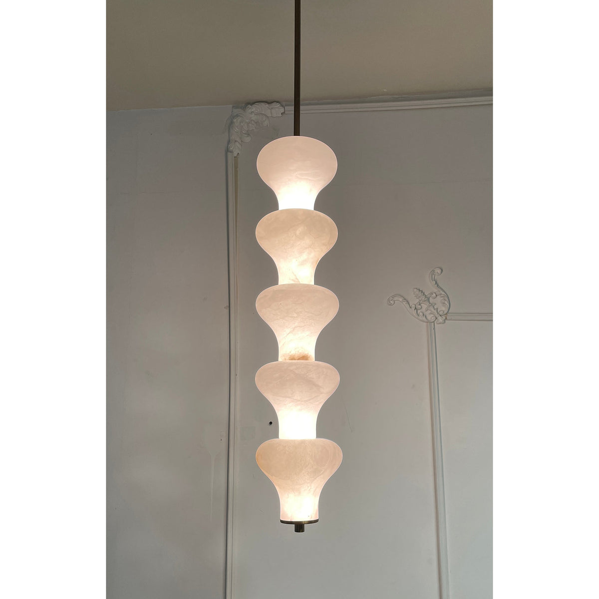 balandres-alabaster-pendant-lamp
