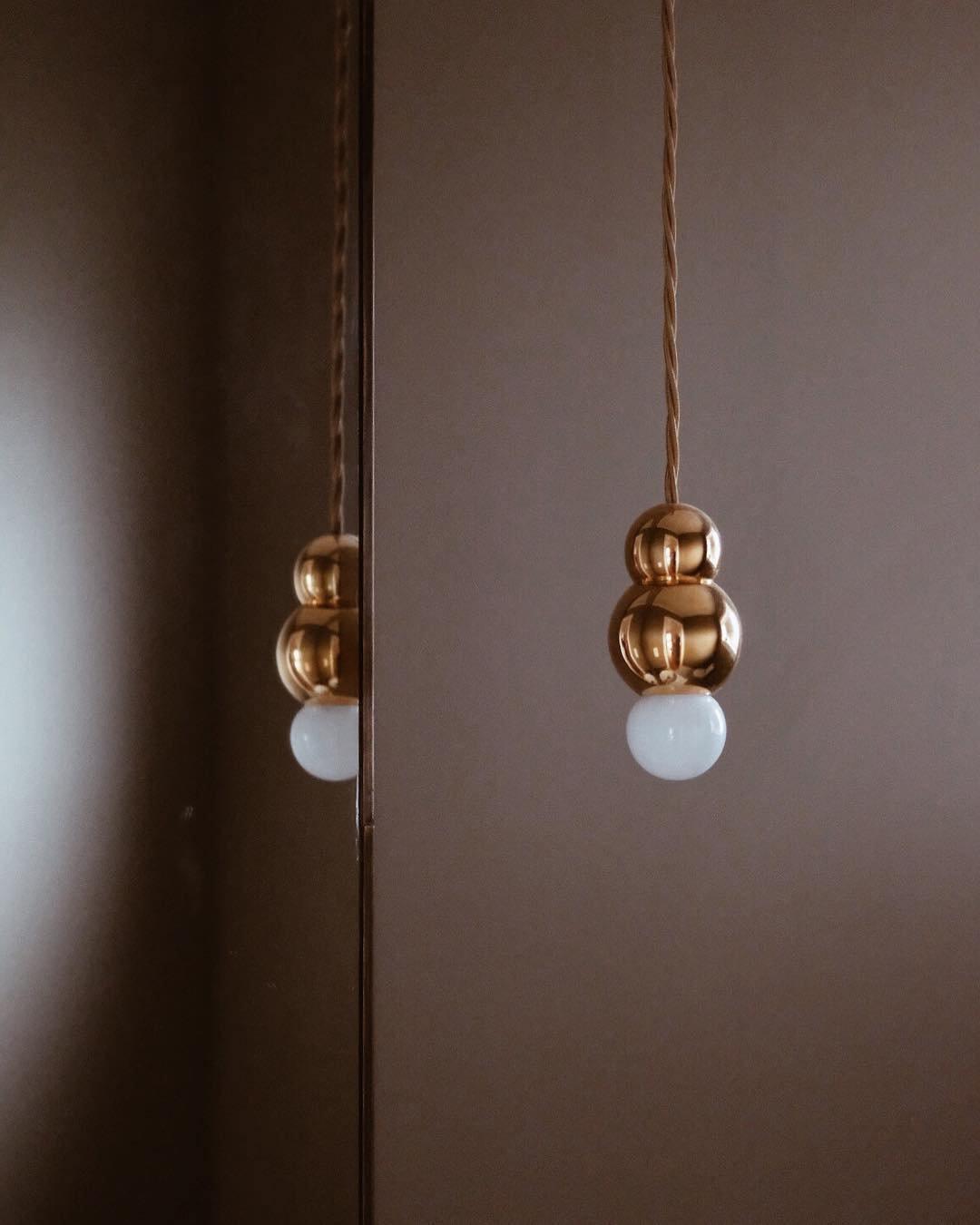 Ball Series Pendant Light – Modern Glass Globe Ceiling Lamp