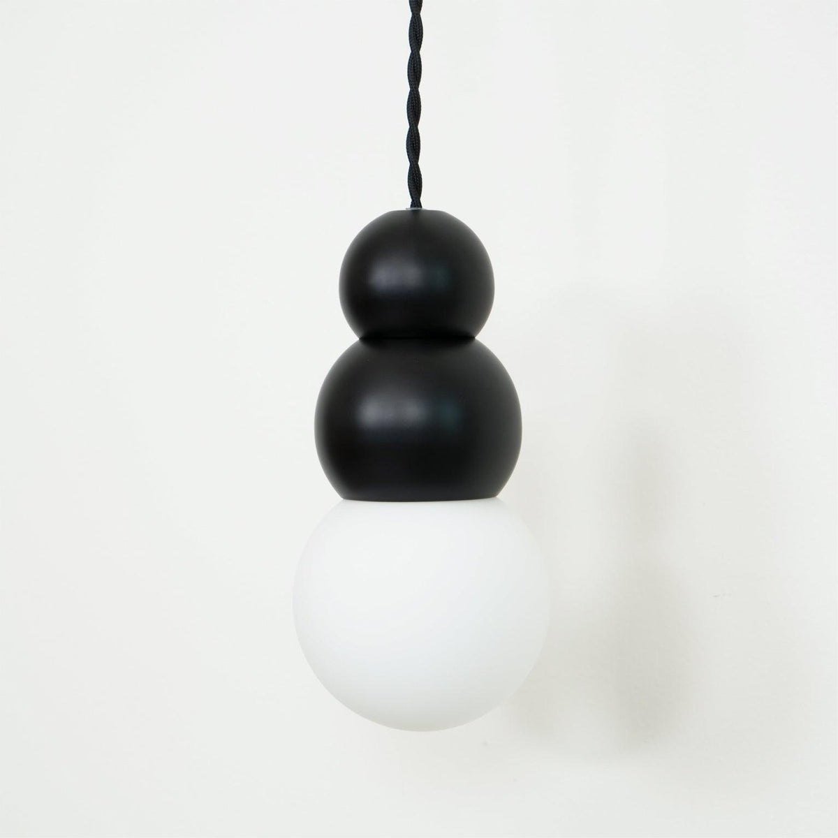 ball-series-wall-light
