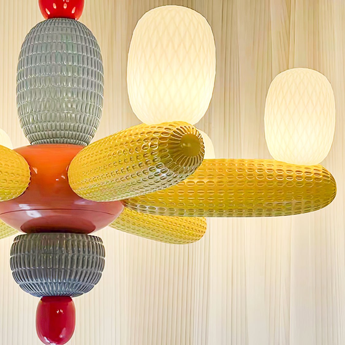 Balloons Chandelier – Modern Glass Pendant Light for Dining Room and Living Room