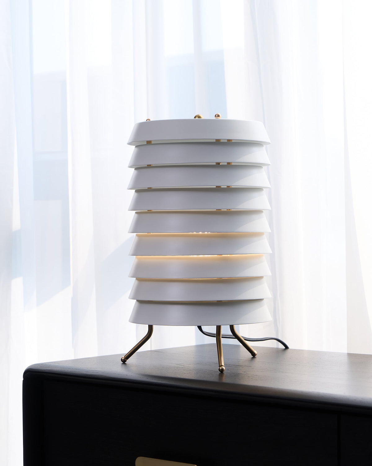baltic-tower-table-lamp