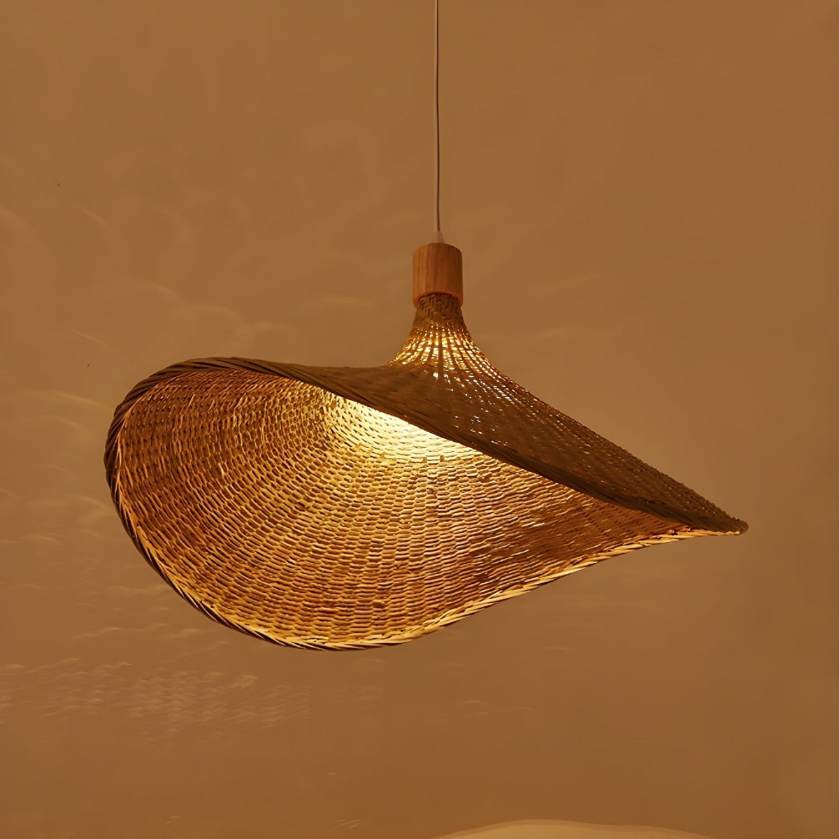 Bamboo Weave Hat Pendant Light