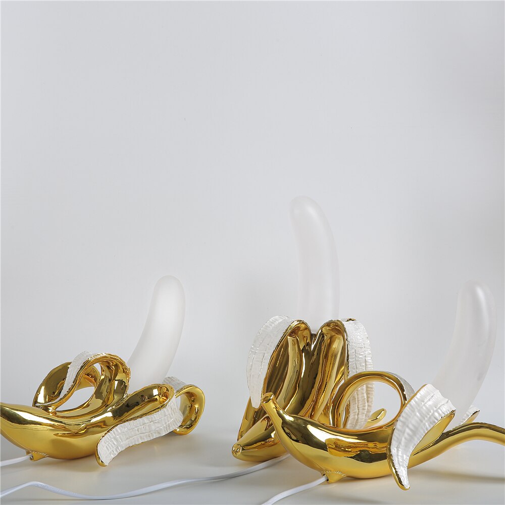 banana-table-lamp