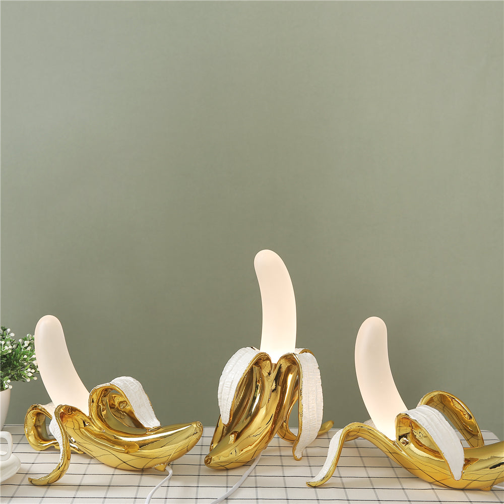 banana-table-lamp