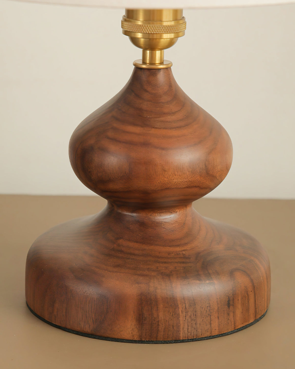 banyan-tree-table-lamp