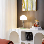 bauhaus-table-lamp