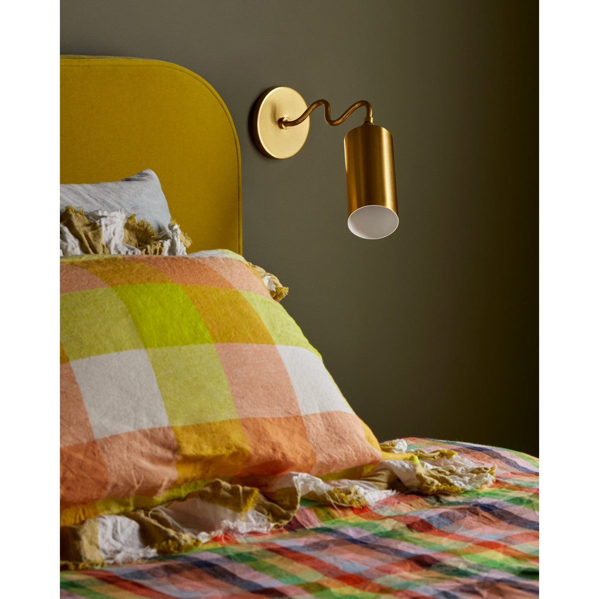 Bea Wall Lamp