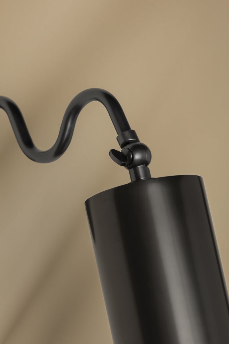 Bea Wall Lamp