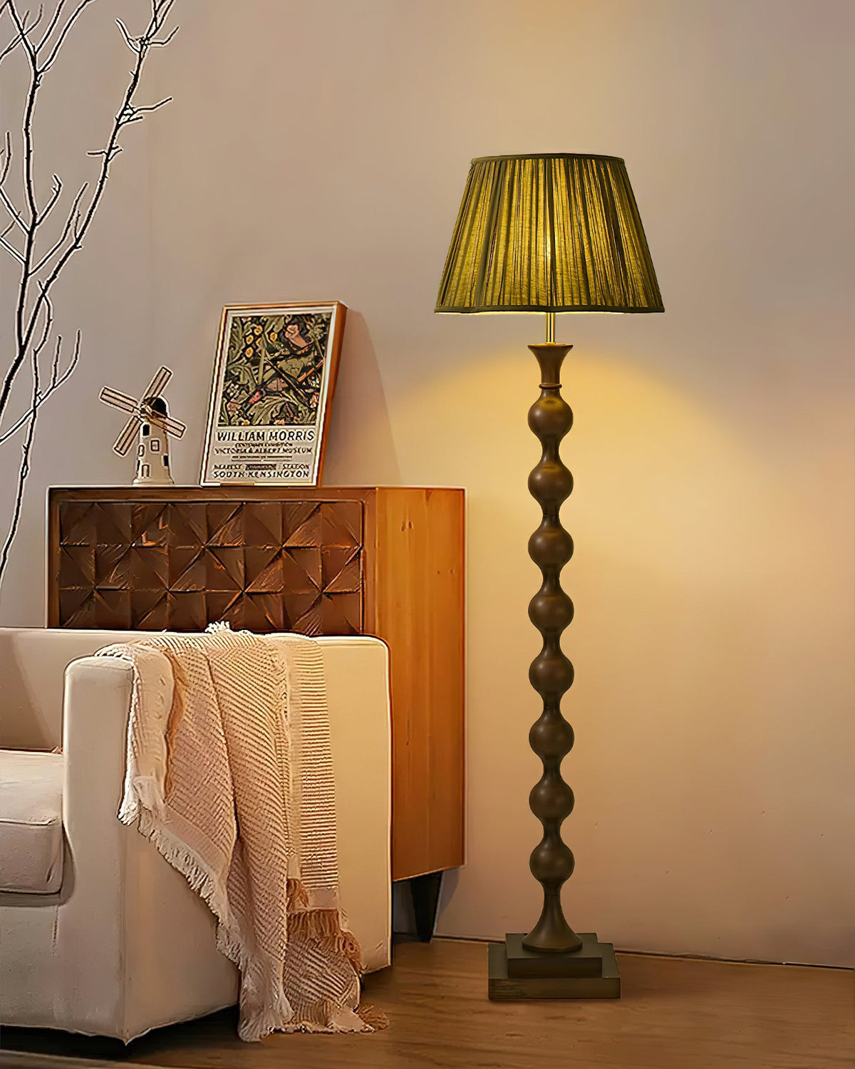 bead-column-floor-lamp
