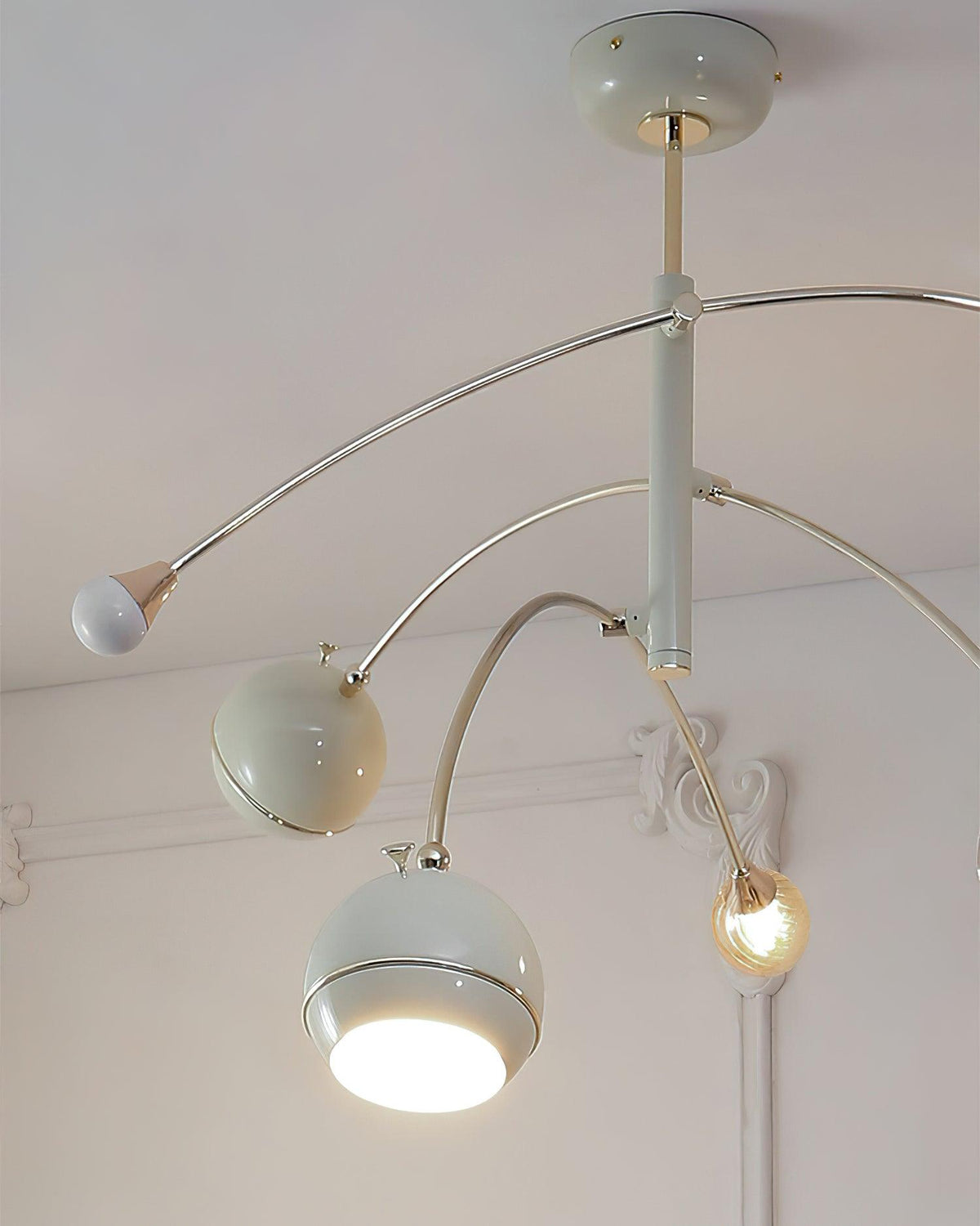 beanie-chandelier
