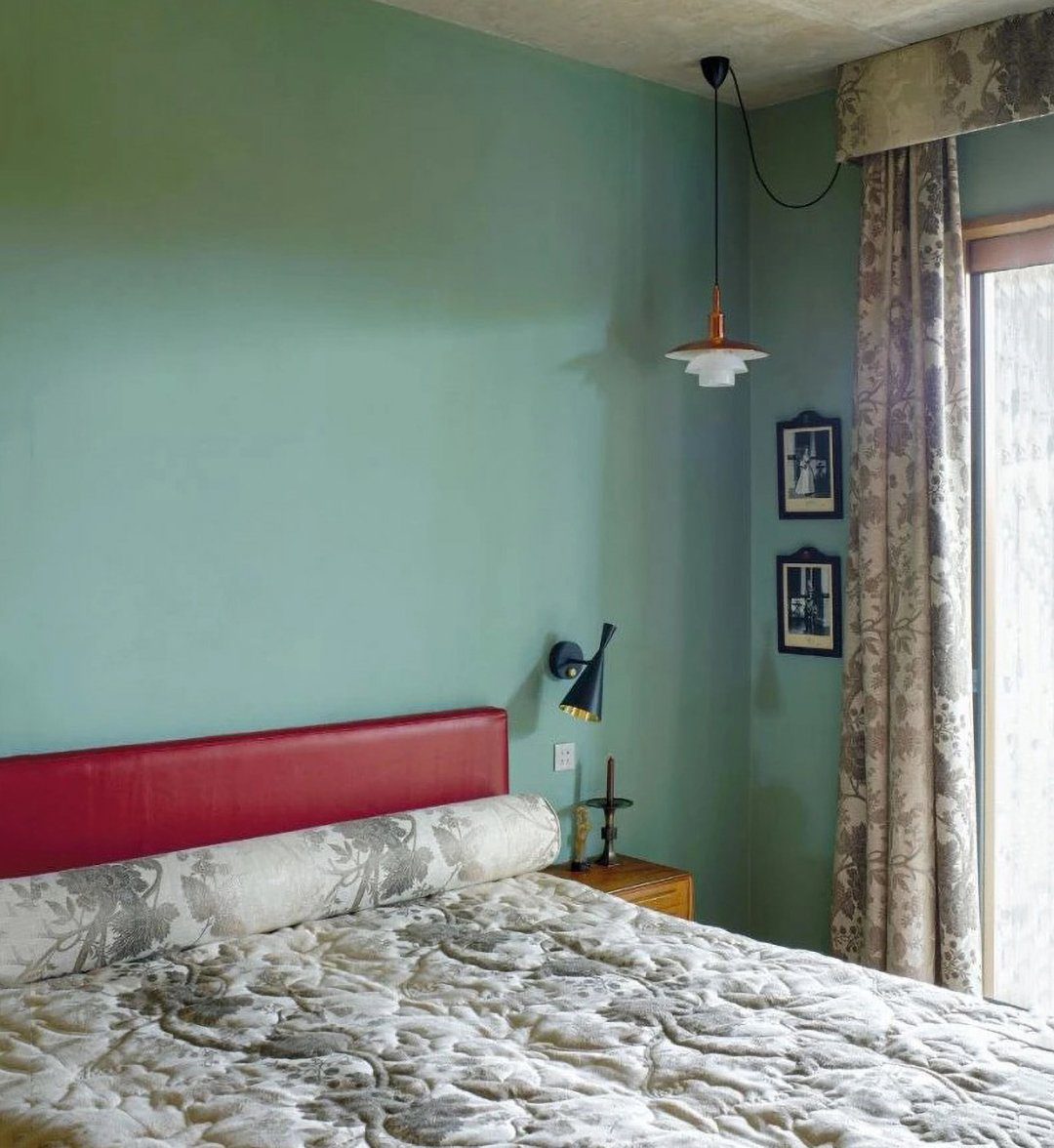 Beat Wall Light