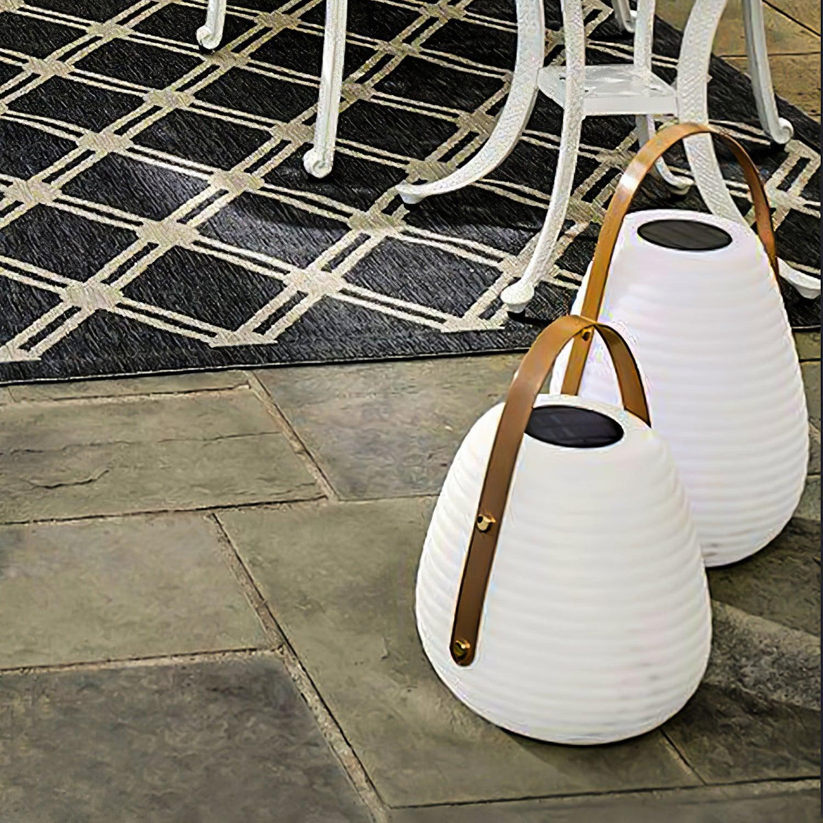 Beehive Solar Lantern Outdoor Lamp