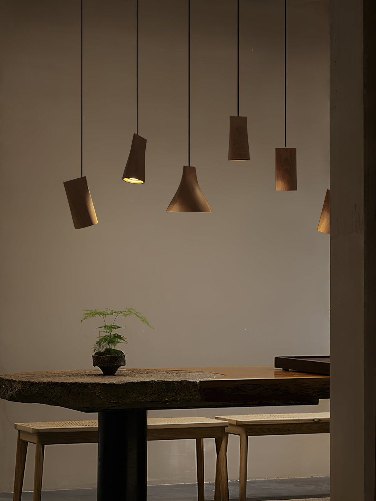 Bellwood Wood Pendant Light – Modern LED Hanging Lamp for Dining Room & Kitchen Island