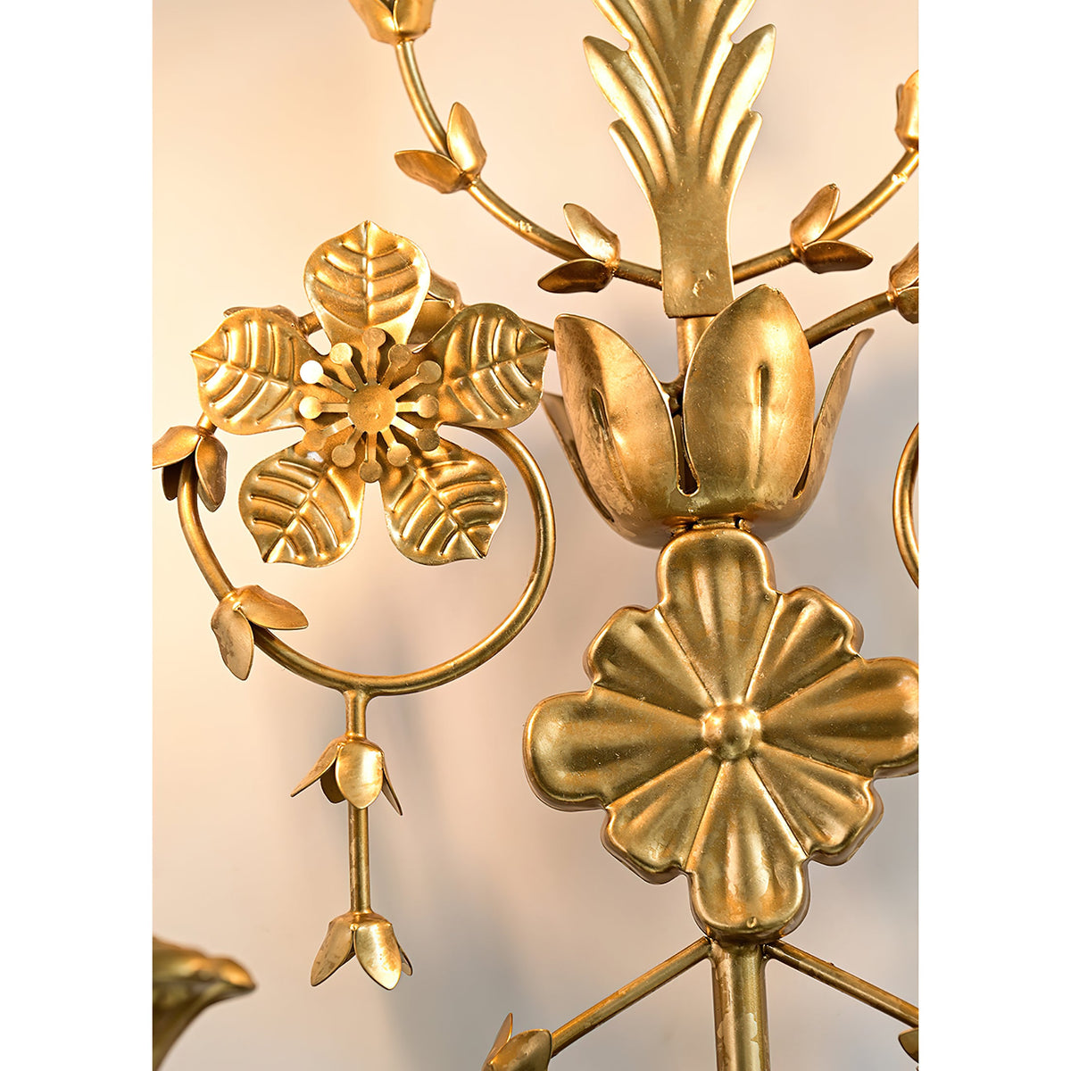 belmonte-wall-lamp