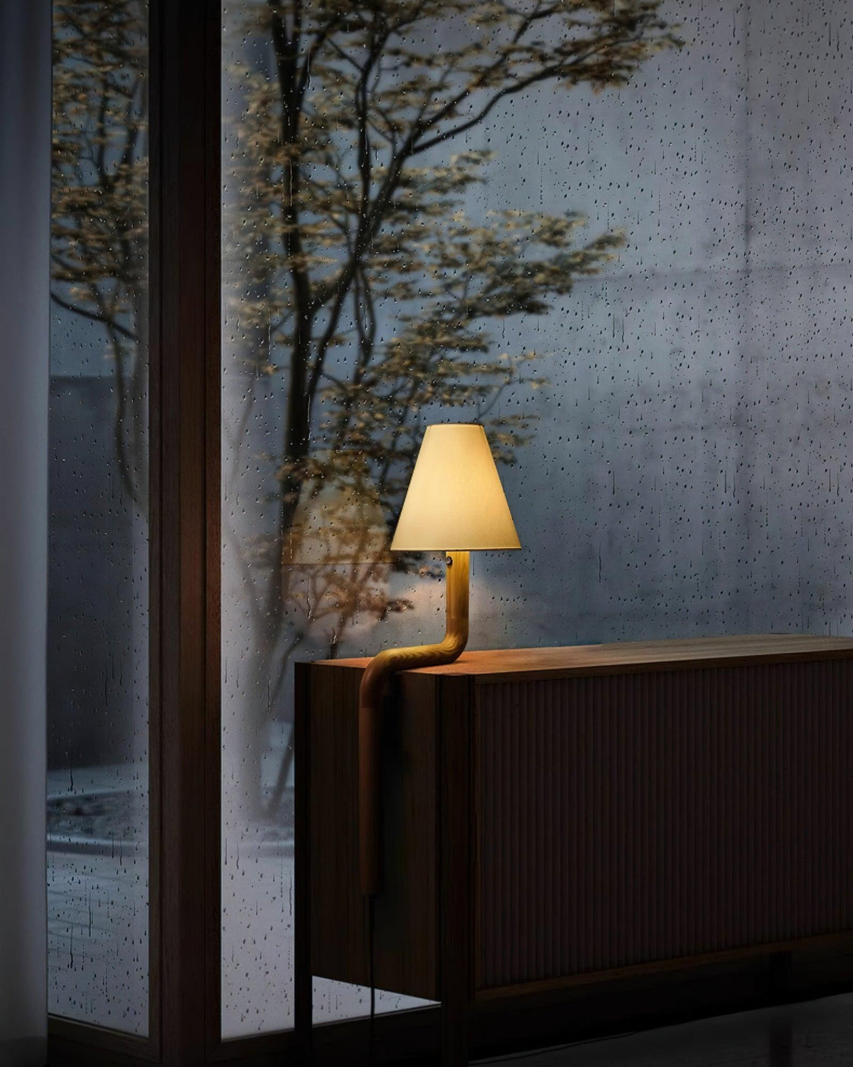 bend-wood-table-lamp