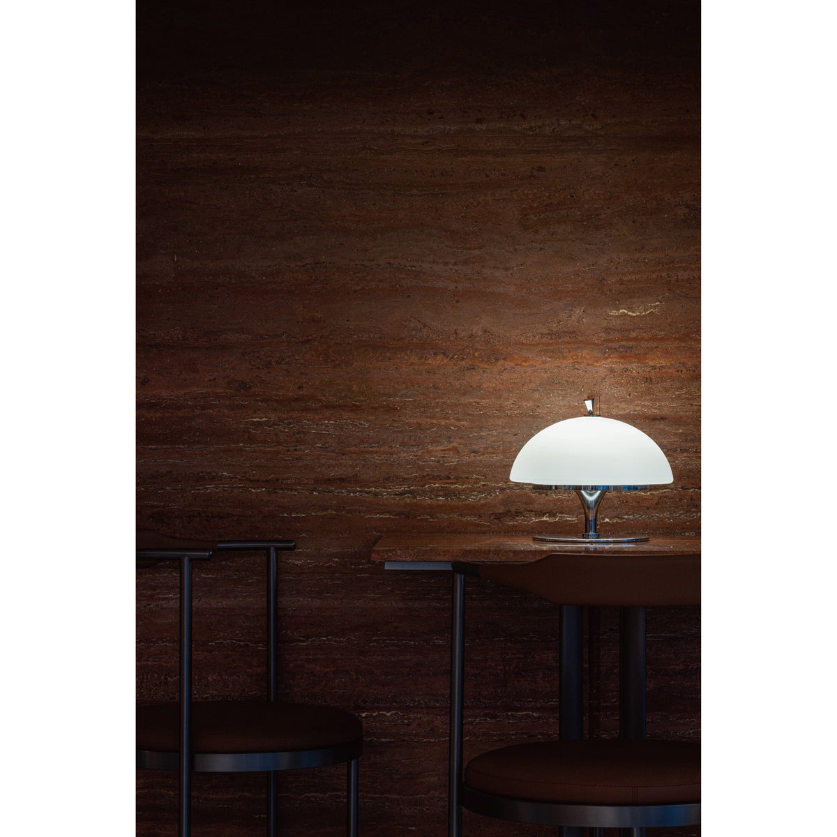 beret-table-lamp