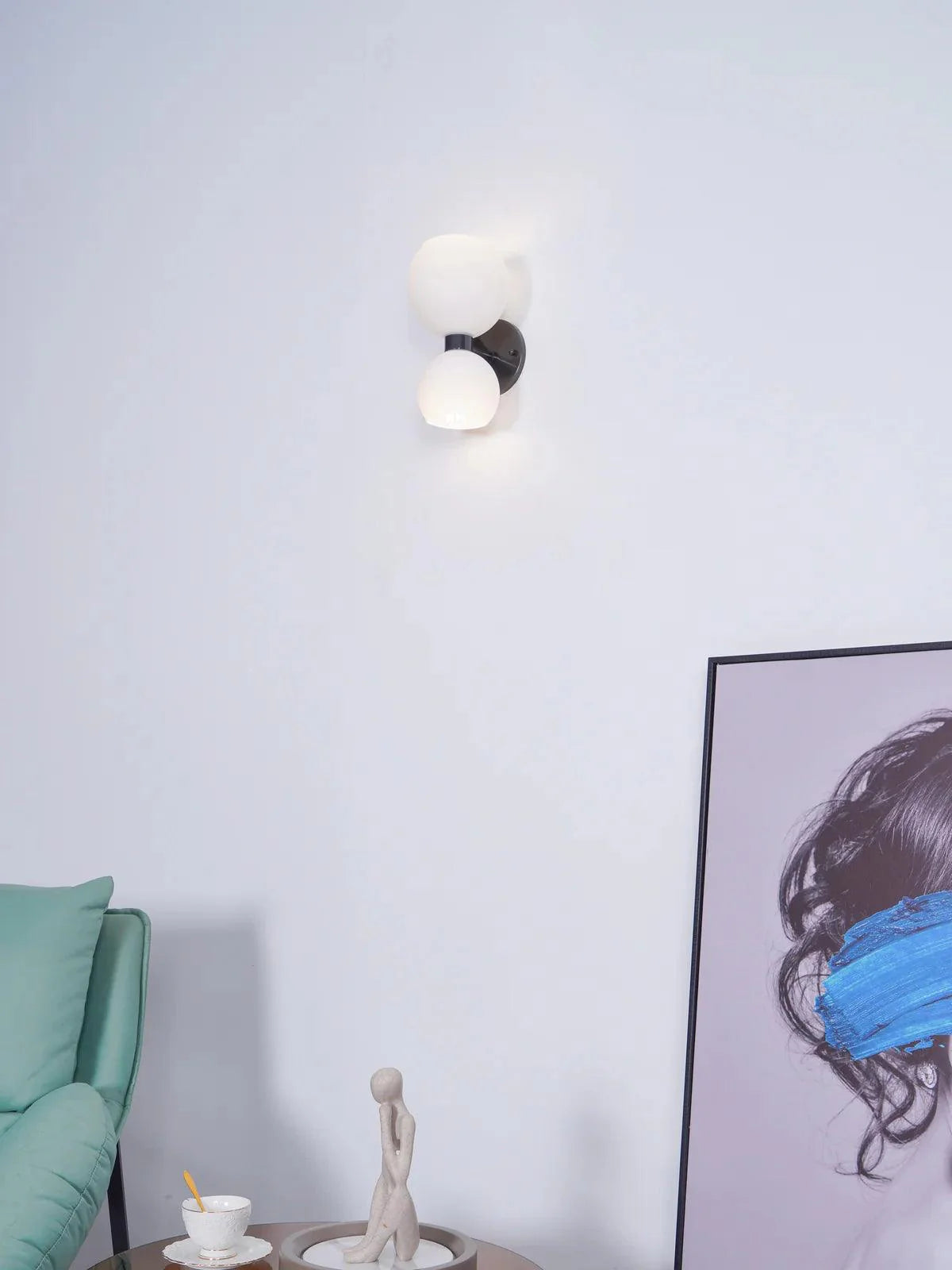 round-pearl-sconce