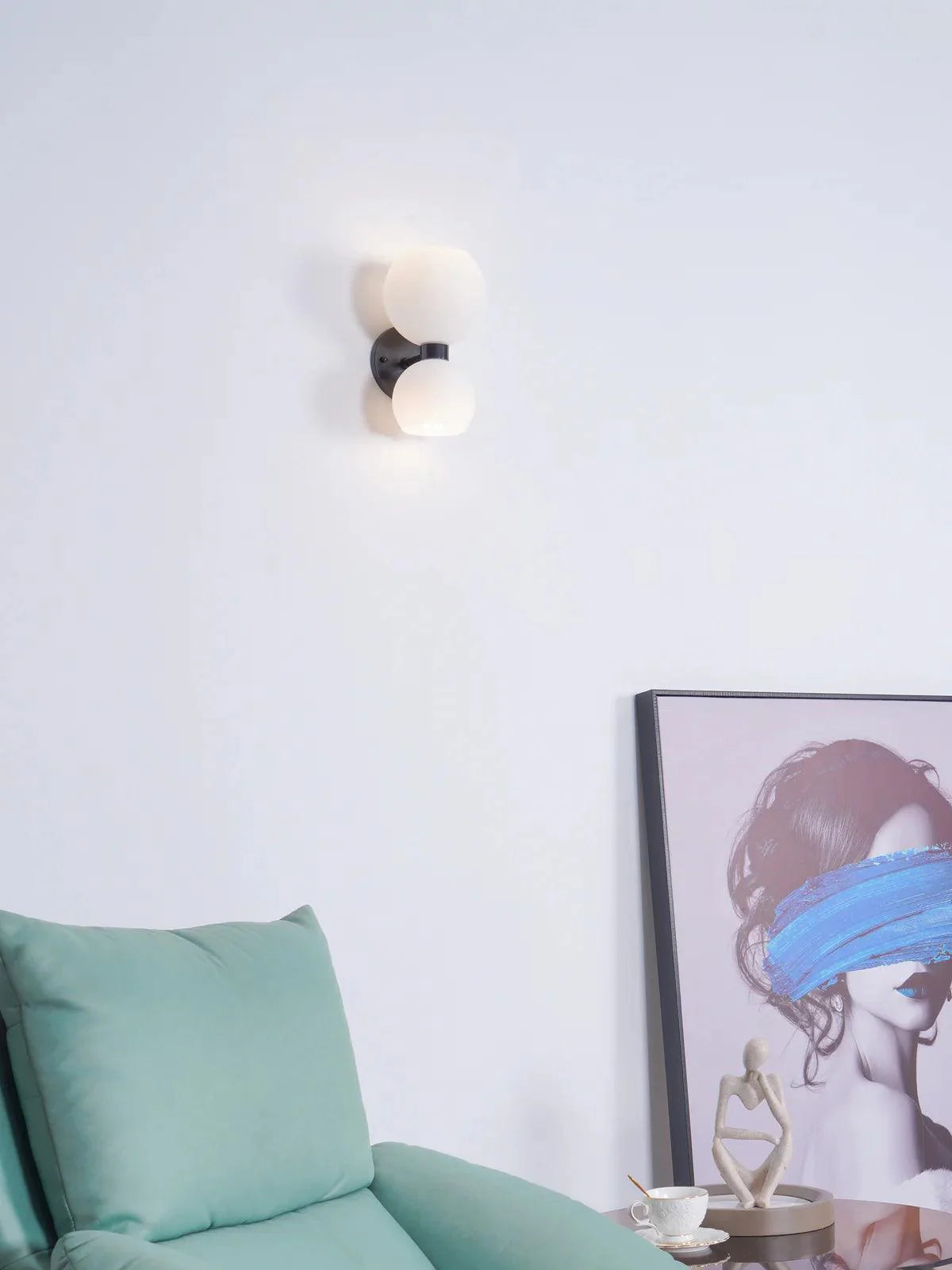 round-pearl-sconce