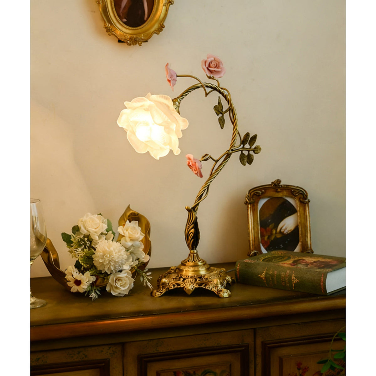 beulah-table-lamp