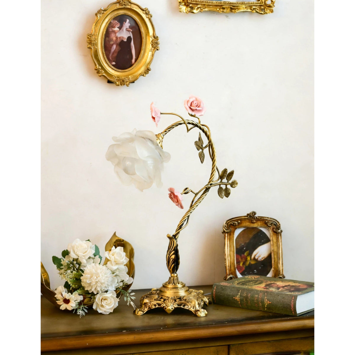 beulah-table-lamp