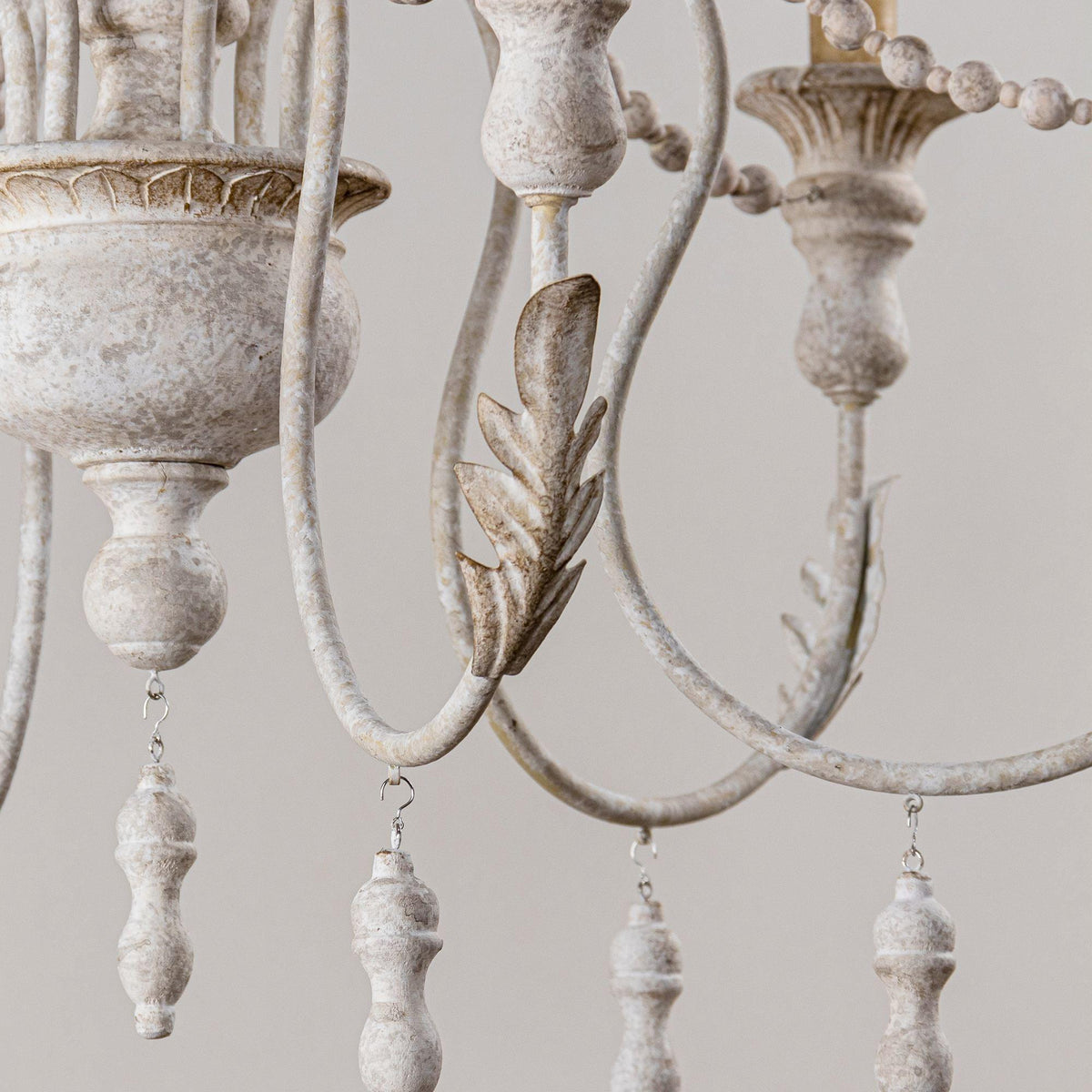 billiter-wooden-chandelier