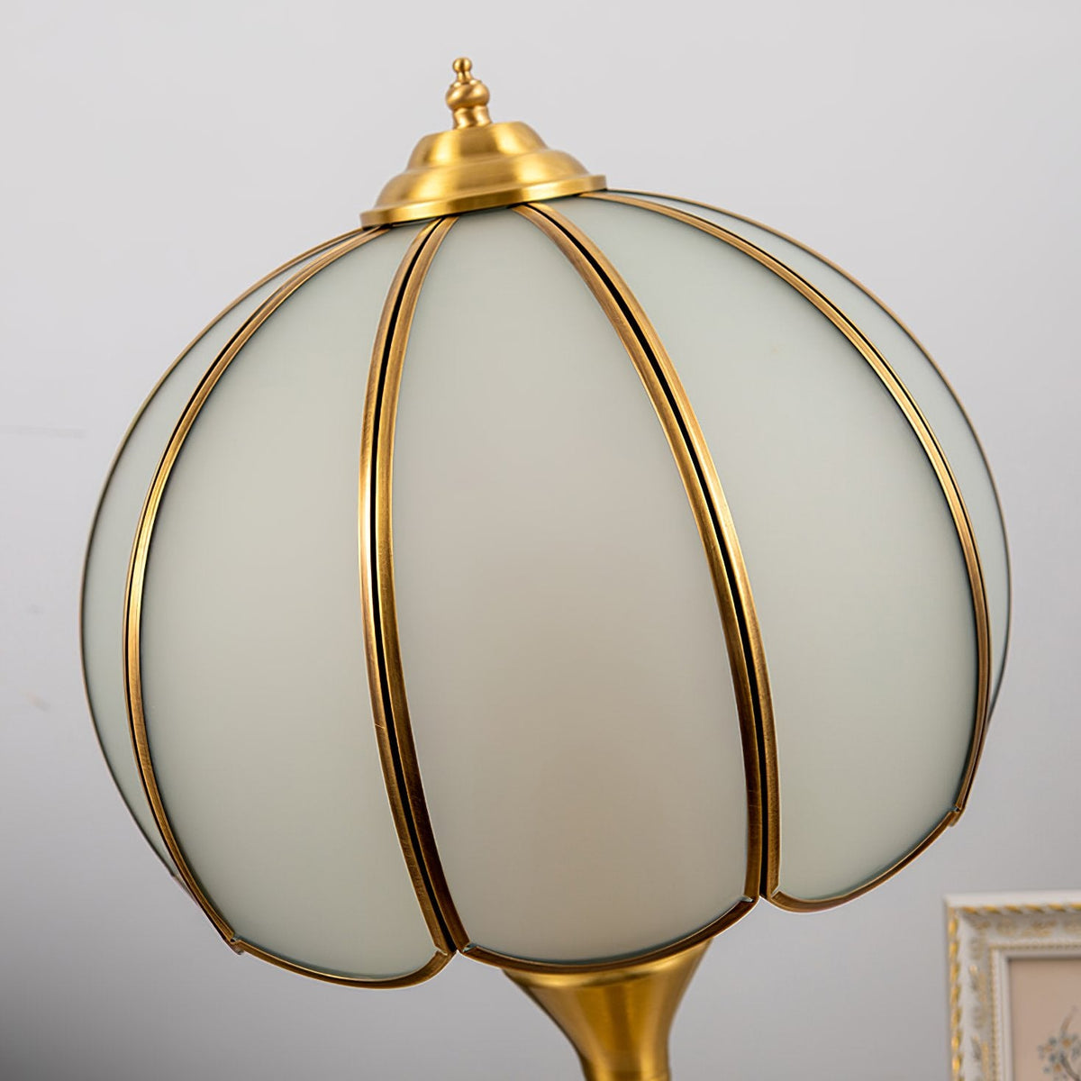 Binny Vintage Brass Table Lamp