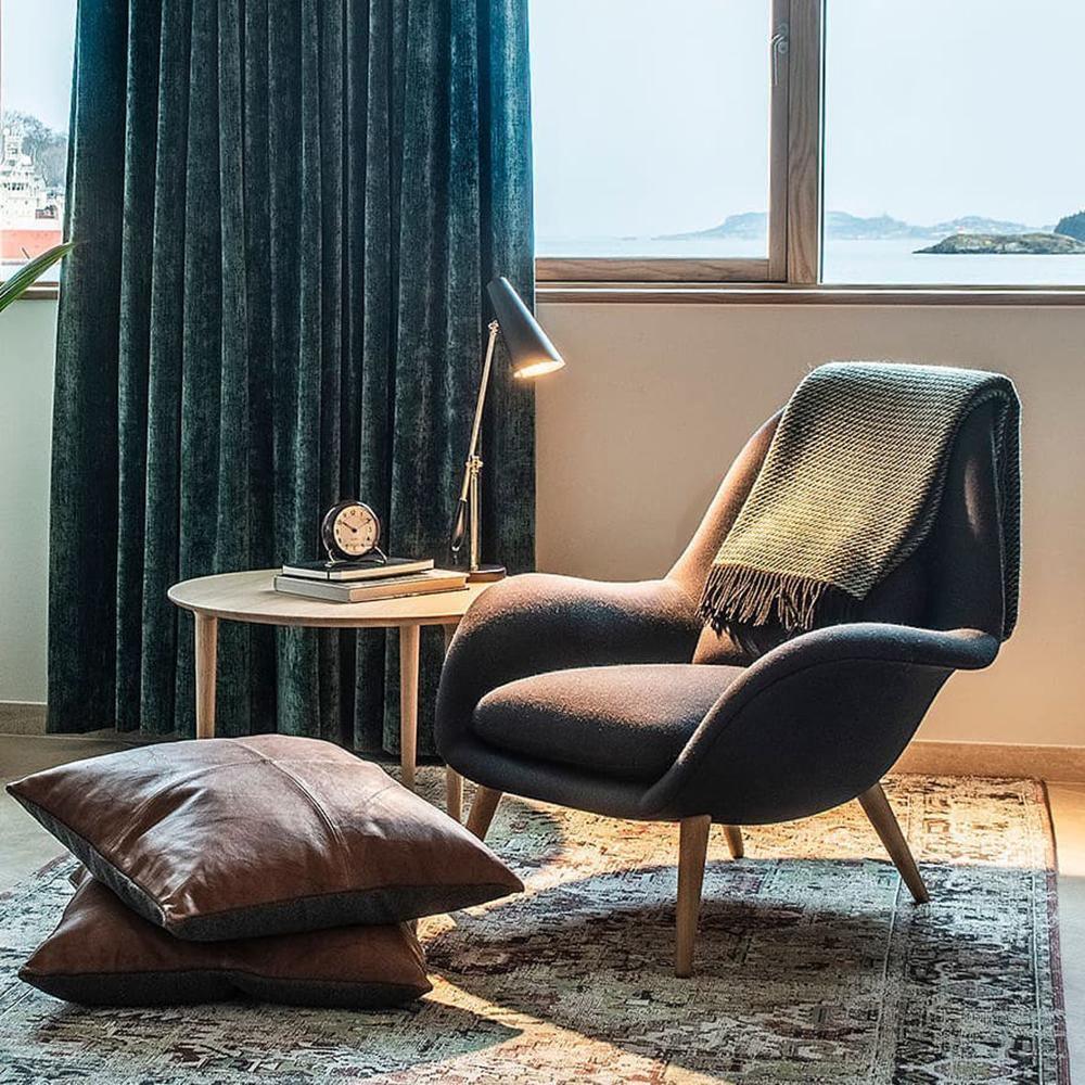 birdy-table-lamp