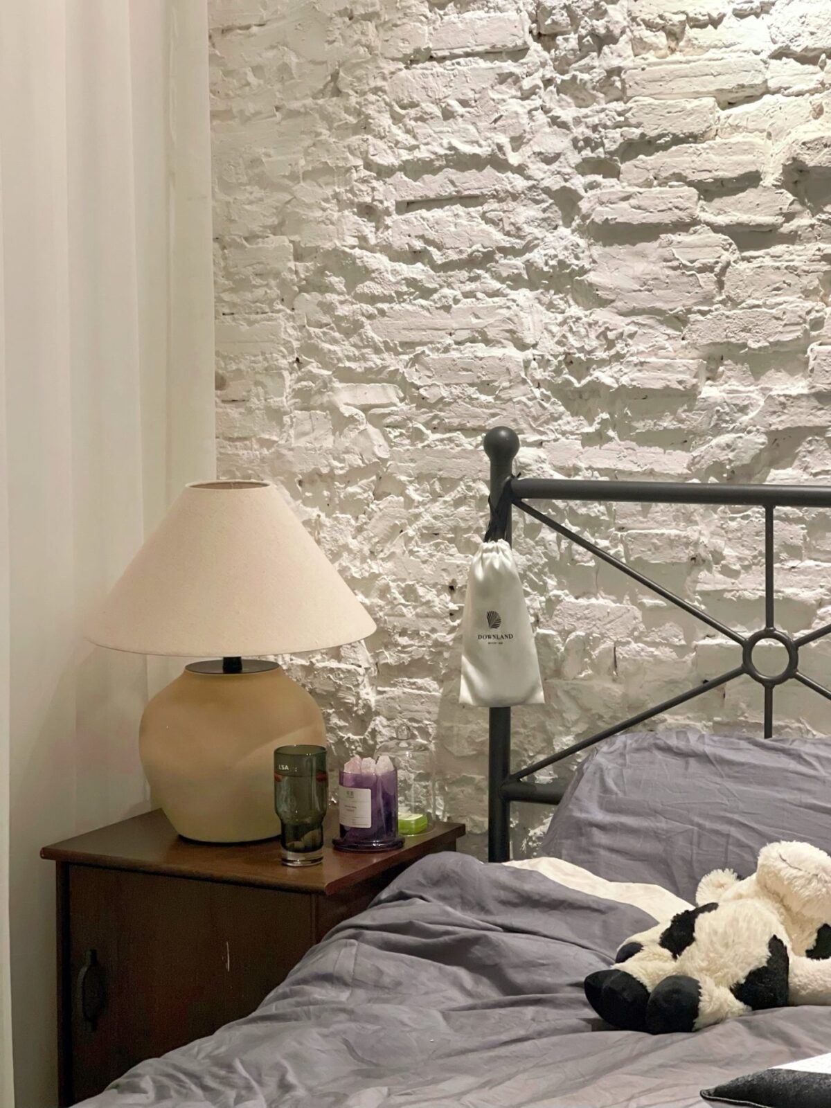Black Mud Table Lamp