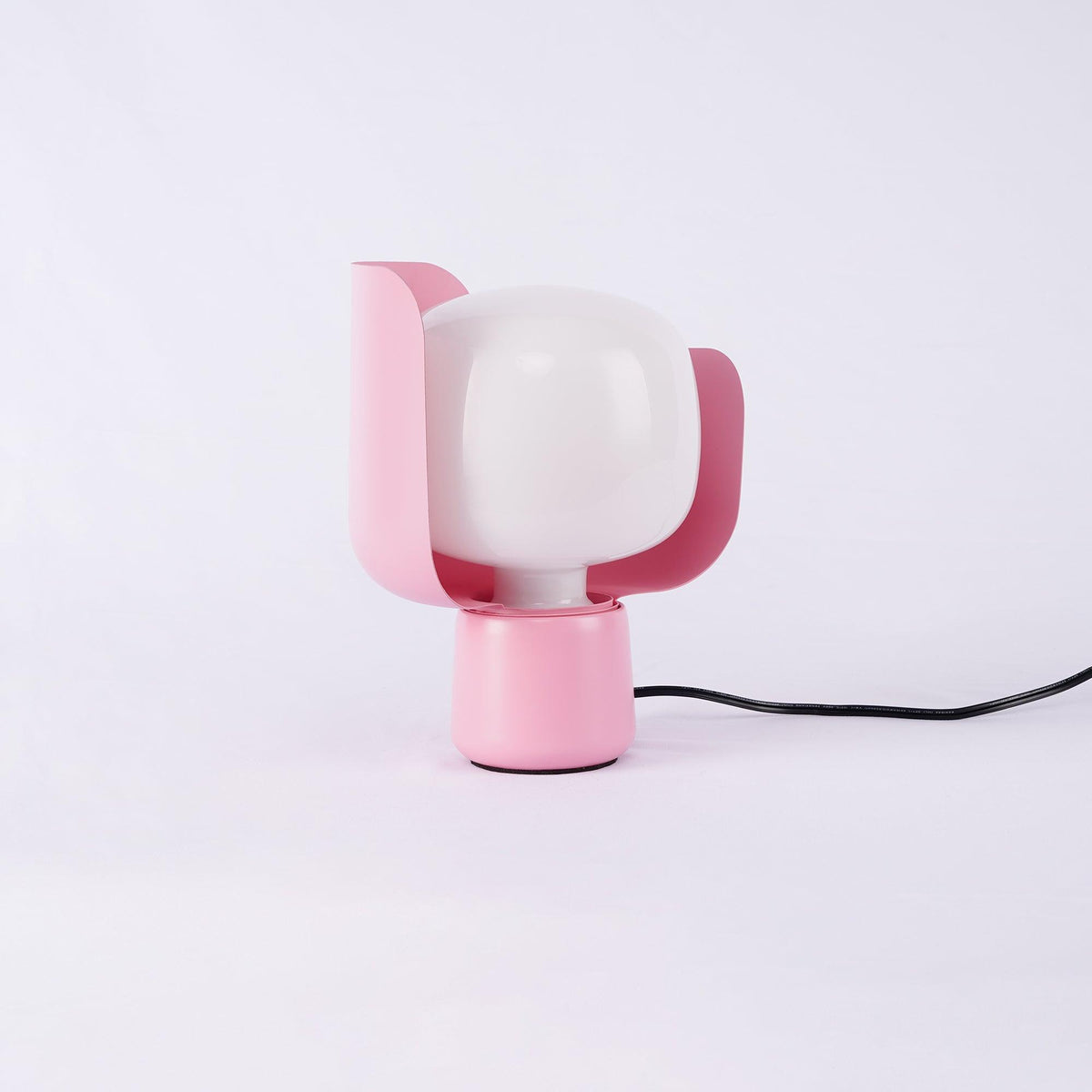 Blom Table Lamp