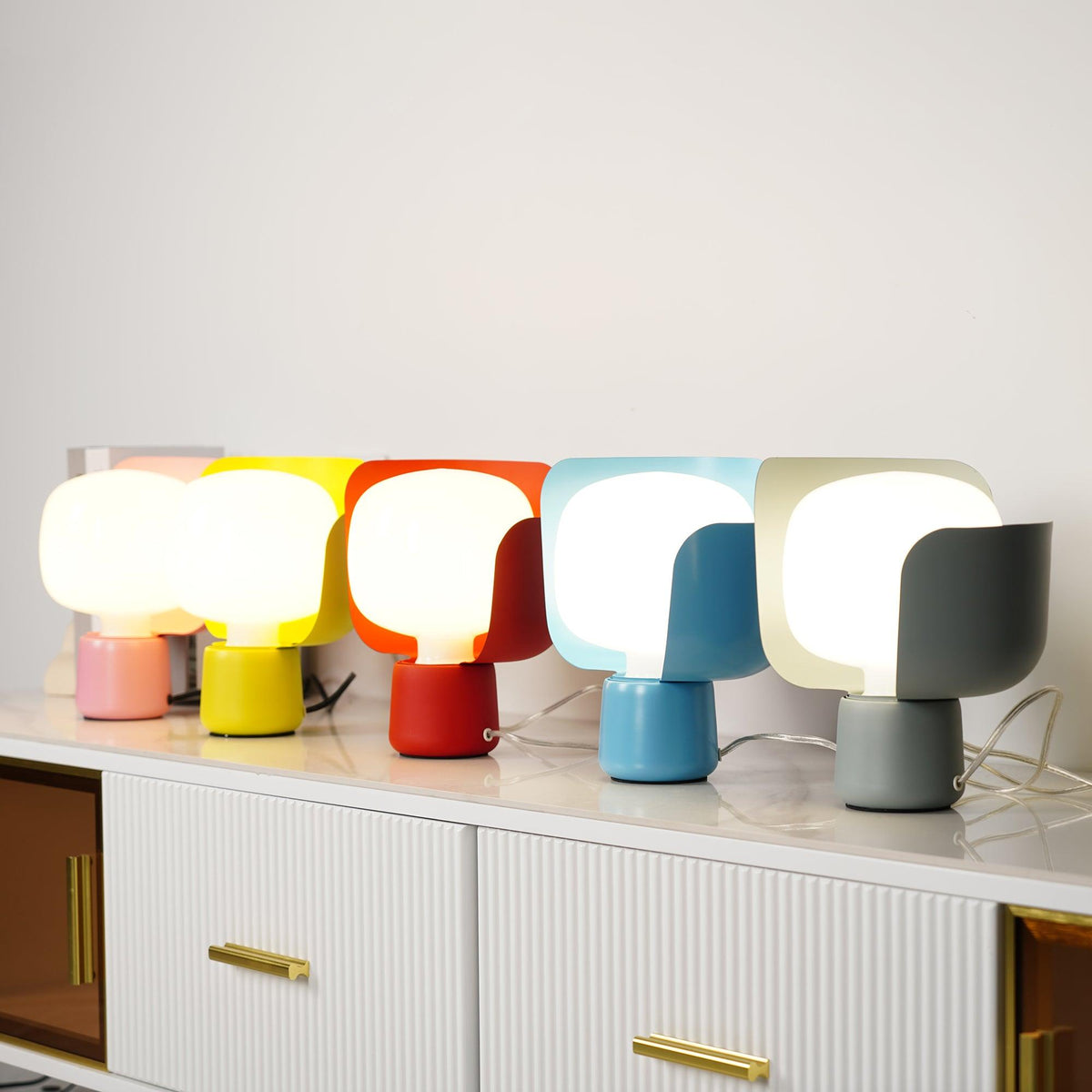 Blom Table Lamp