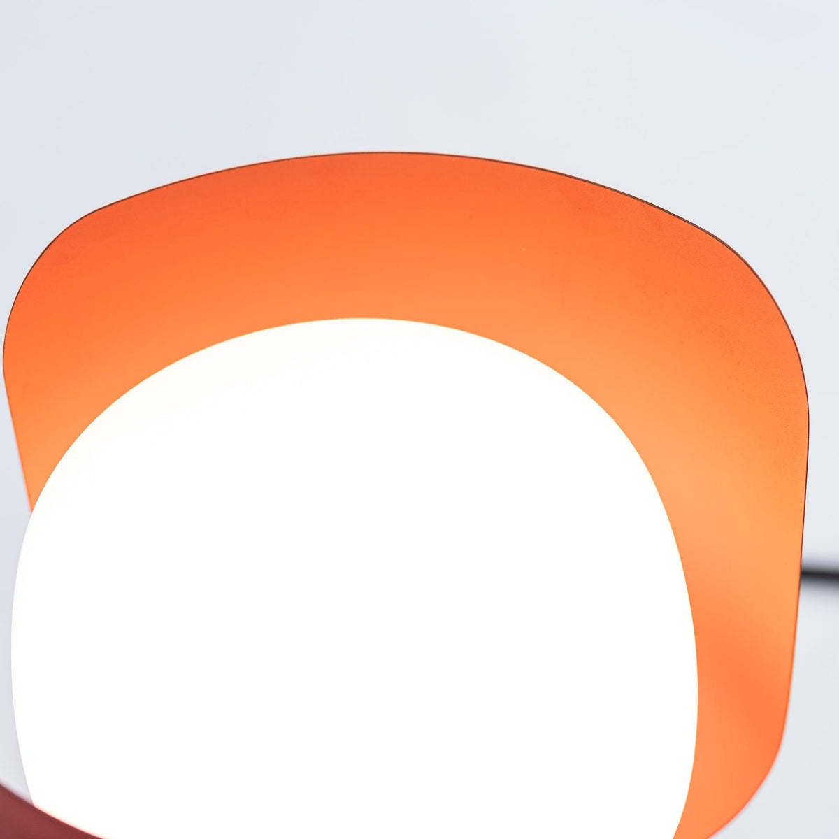 Blom Table Lamp