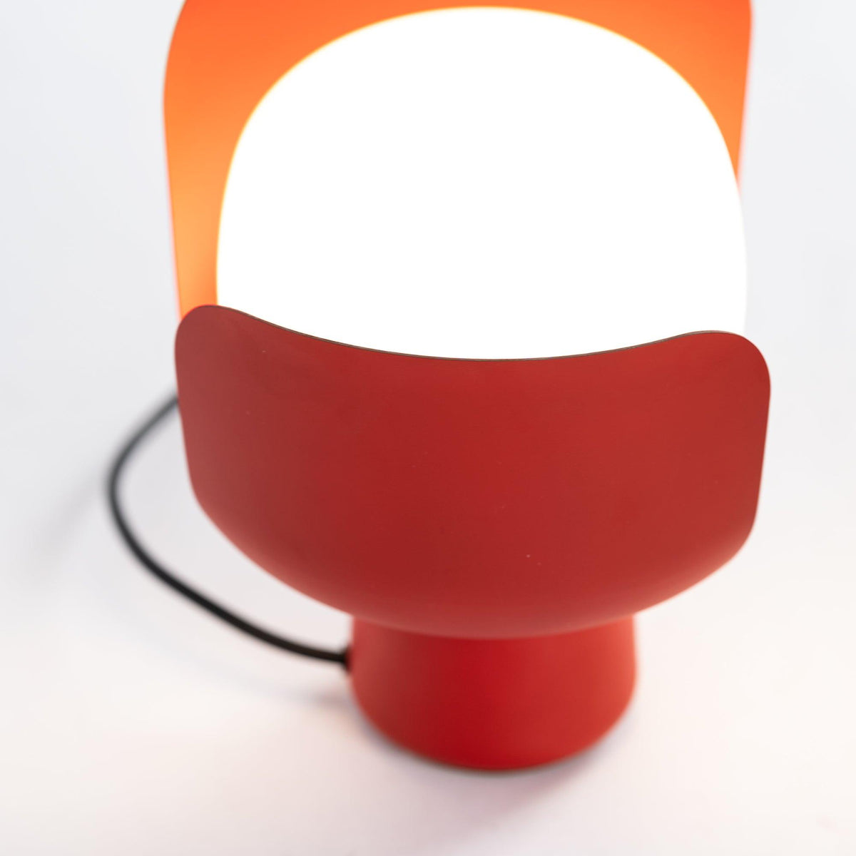 Blom Table Lamp