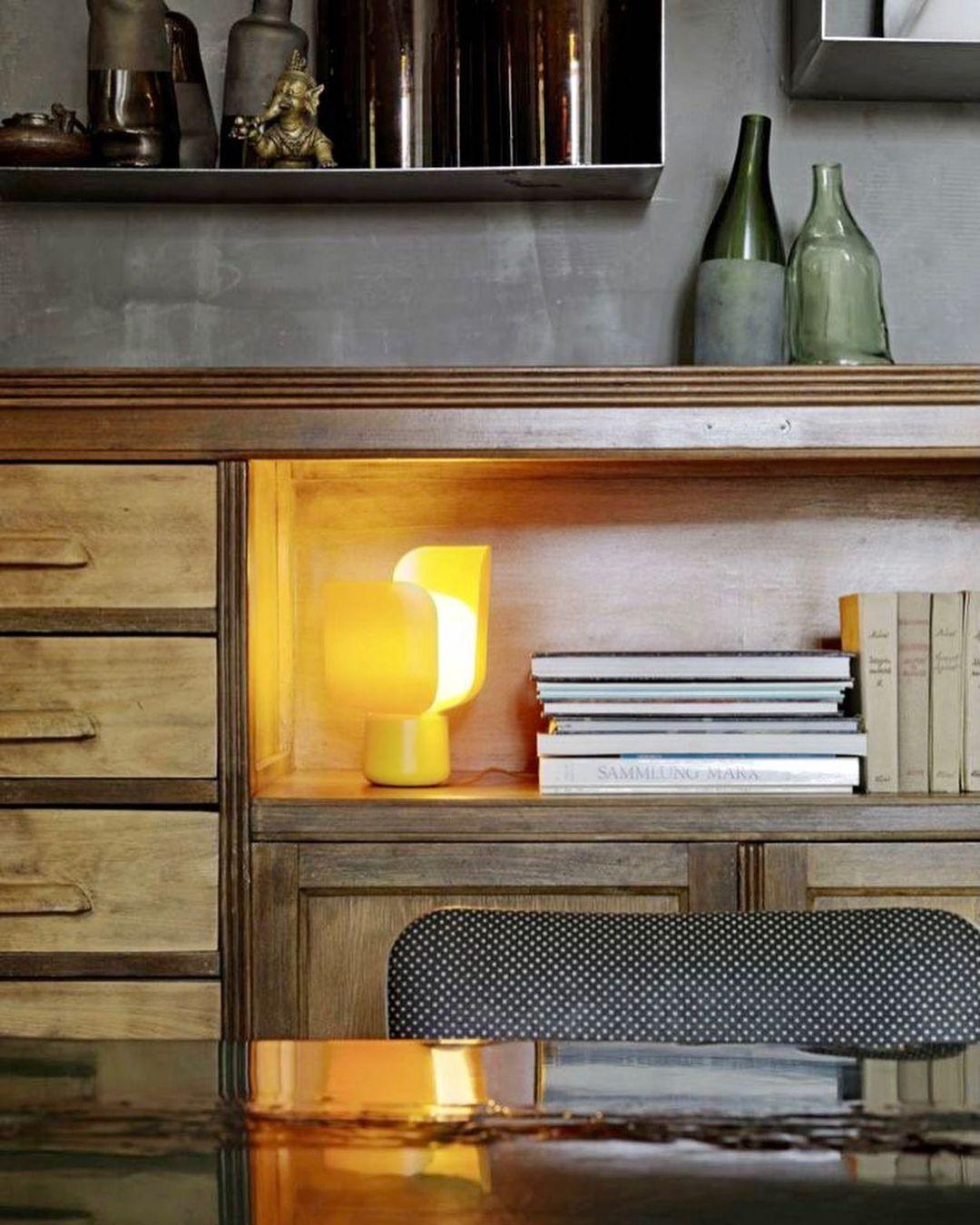 Blom Table Lamp