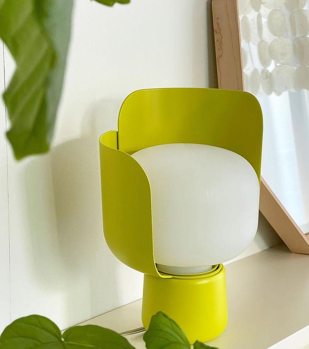 Blom Table Lamp