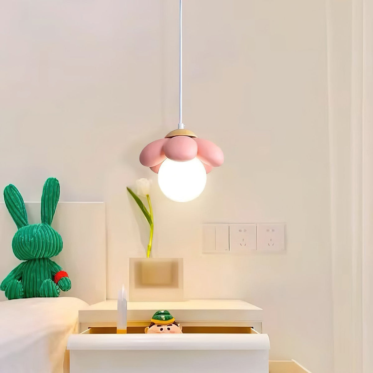 Bloom Flower Pendant Light