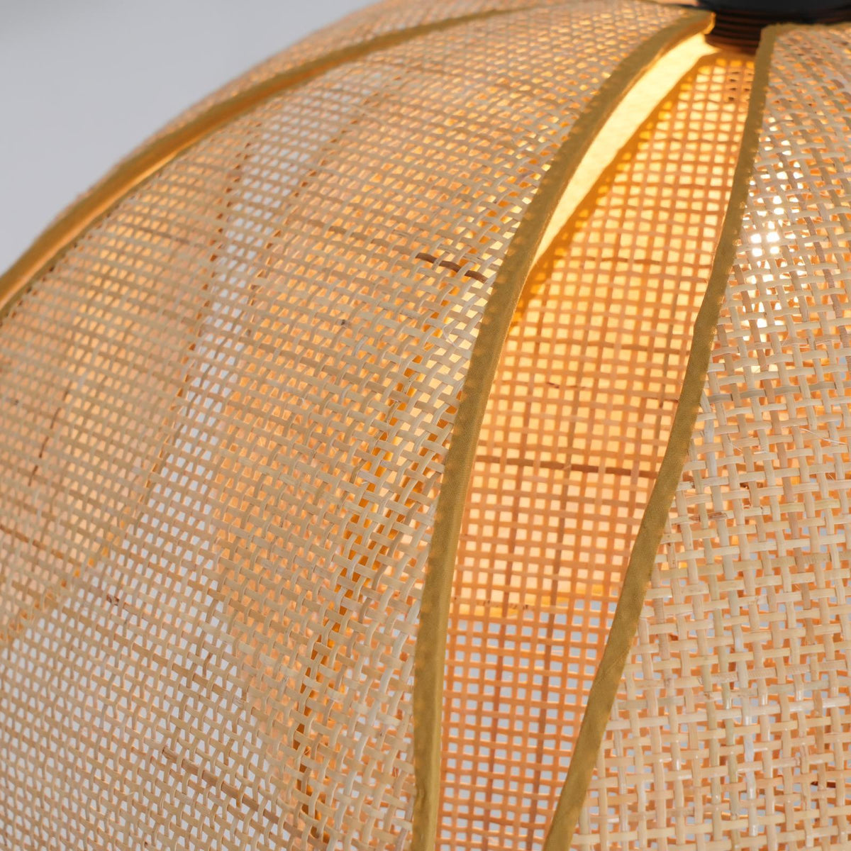 bloom-rattan-pendant-lamp