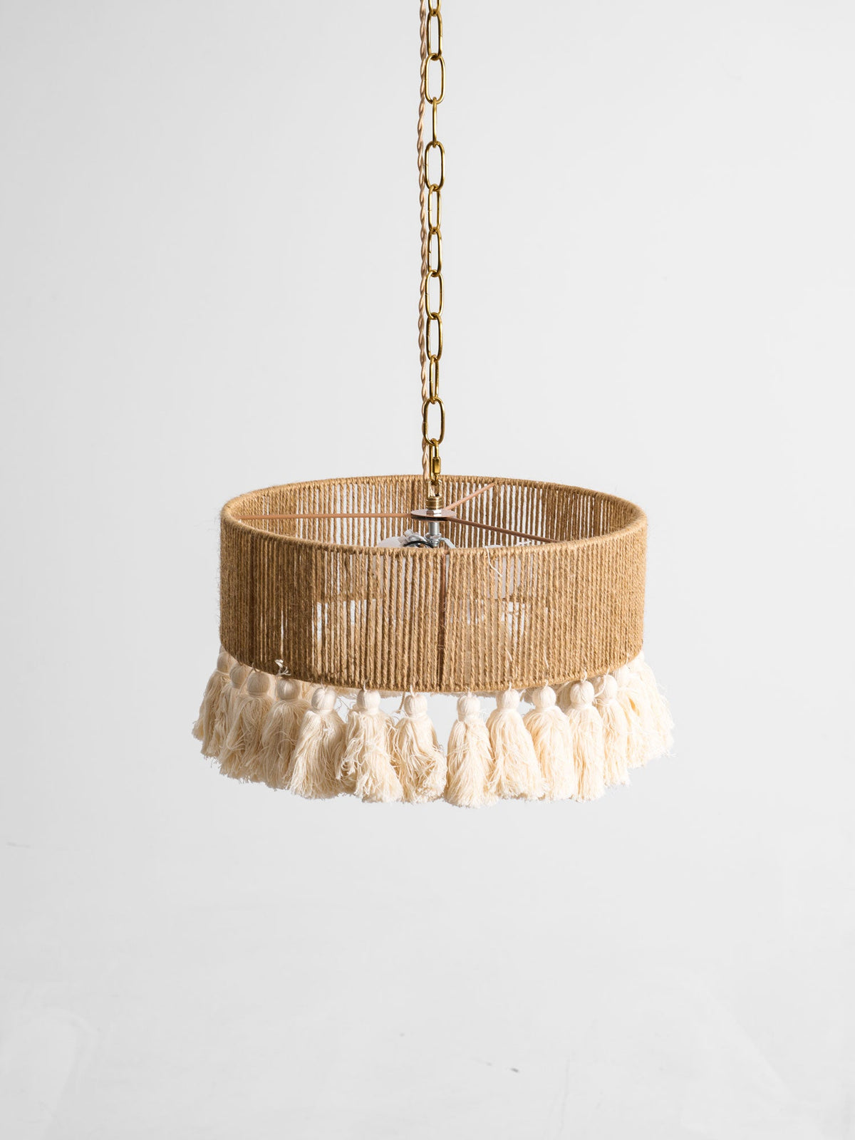 Boho Rara Handwoven Cotton Pendant Light – Natural Hemp Tassel Chandelier