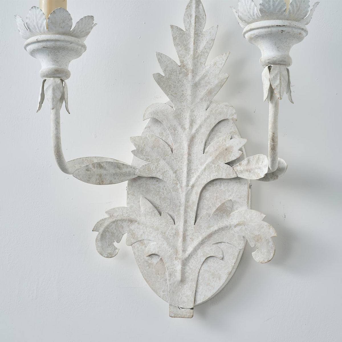 branch-leaf-wall-lamp