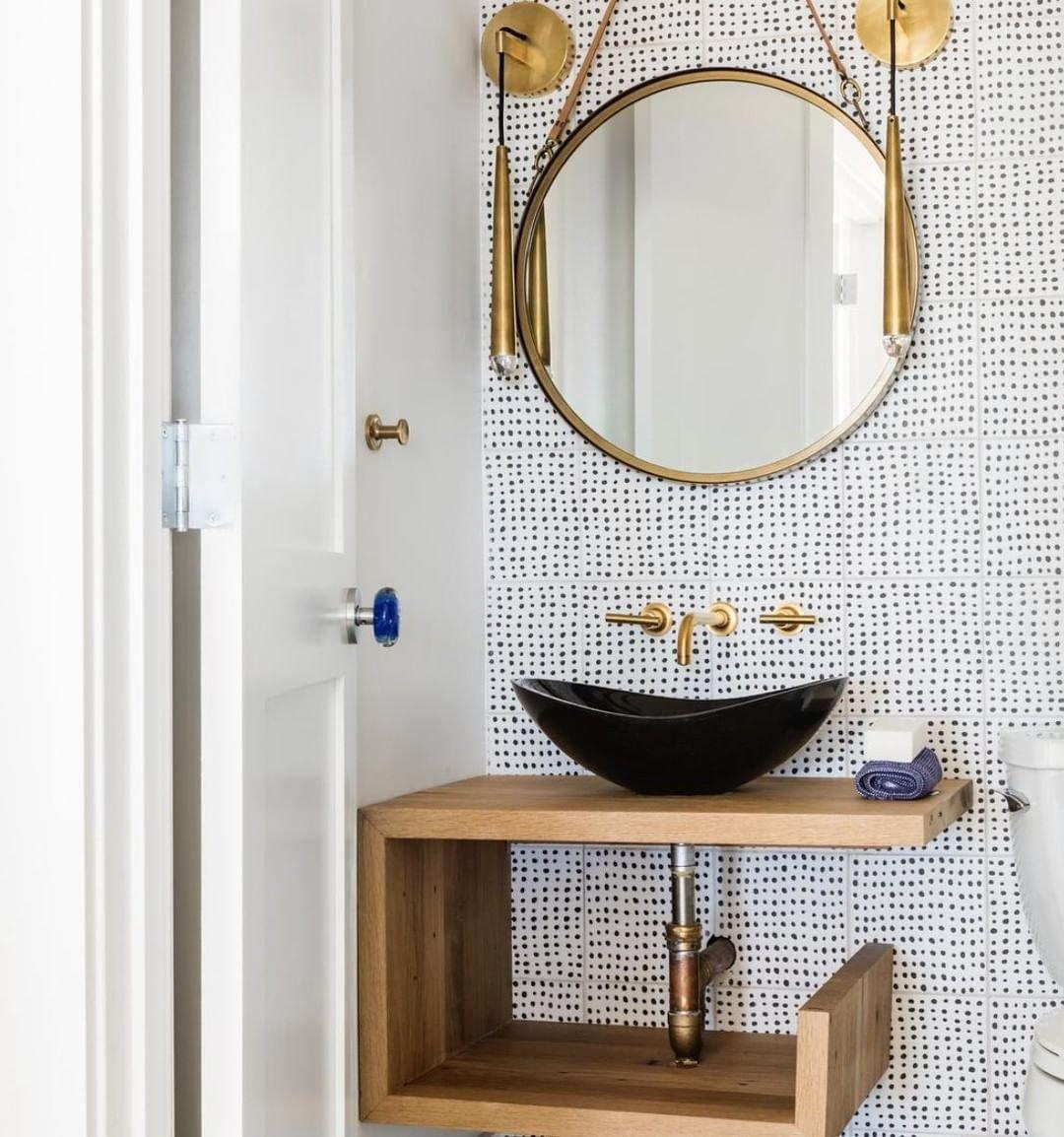brass-cone-wall-lamp