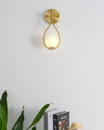 brass-vanity-wall-lamp