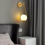 brass-vanity-wall-lamp