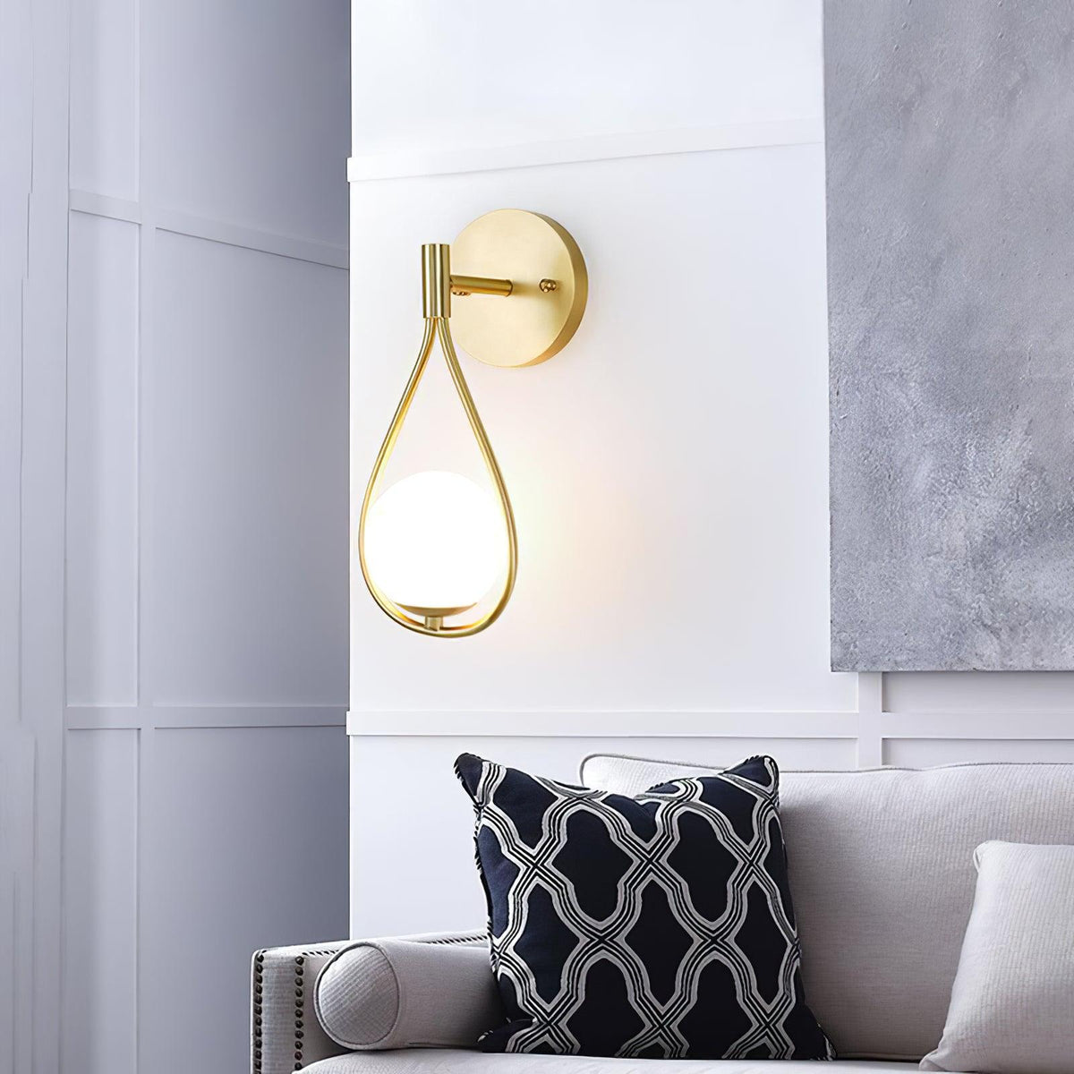 brass-vanity-wall-lamp