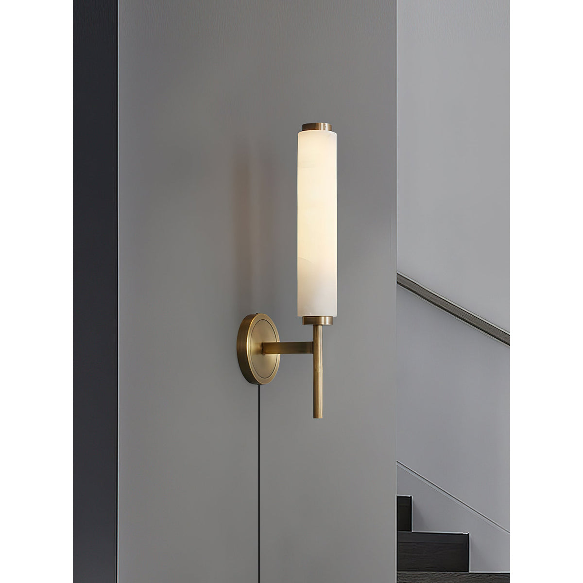 brindisi-plug-in-wall-lamp