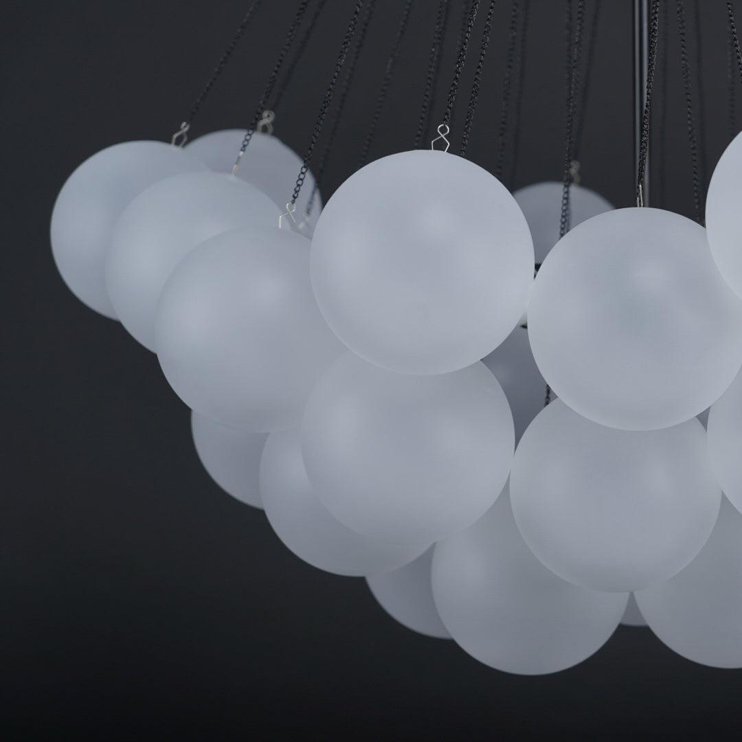 bubble-balloon-chandelier