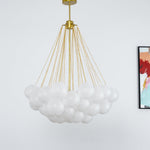 bubble-balloon-chandelier