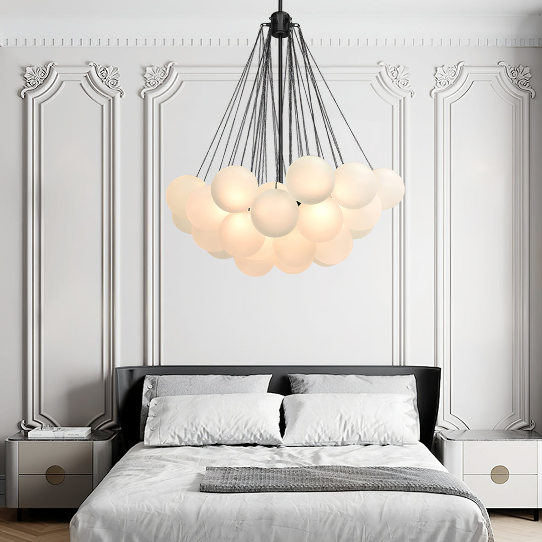 bubble-balloon-chandelier